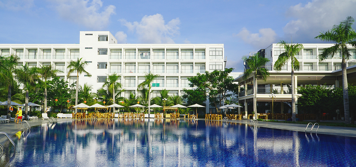 RESTAURANT & BAR BELLA