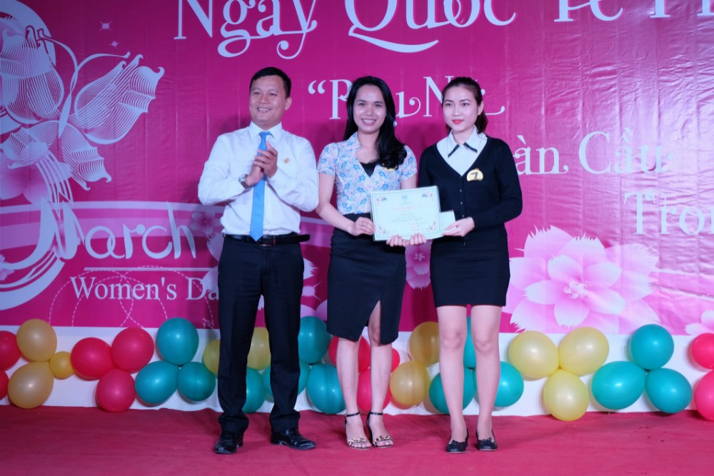 Ngày hội 8/3 phụ nữ Hoàn Cầu trong tôi