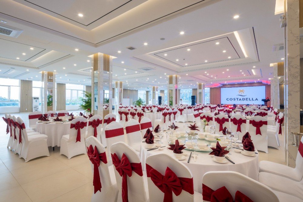 COSTA GRAND HALL