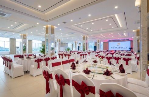 GRAND HALL