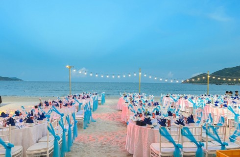 OUTDOORS EVENT